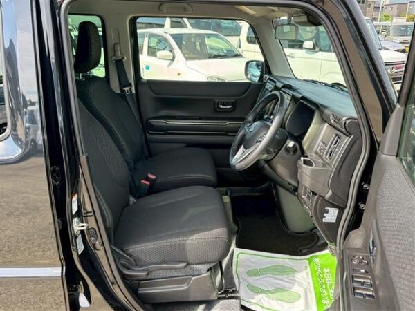 Ref:AUX-18399980 SUZUKI Hustle 2024 - Image 14