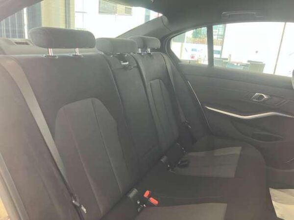 Ref:AUX-18402372 BMW 3 SERIES 2024 - Image 11