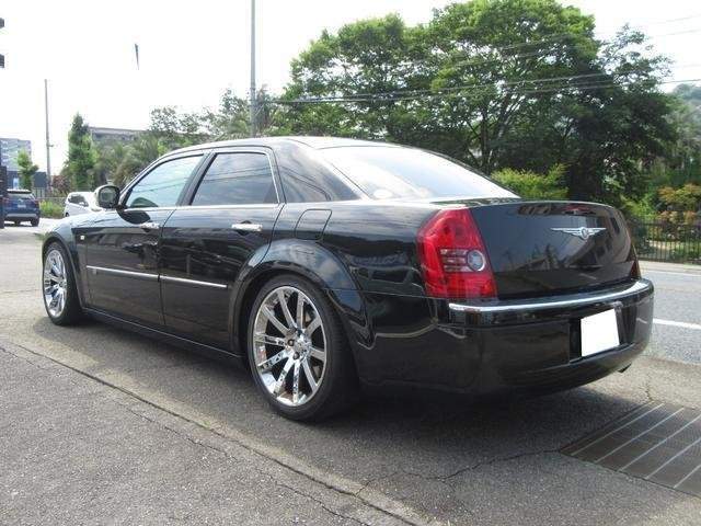 Ref:AUX-18404336 CHRYSLER CHRYSLER 300C 2010 - Image 2