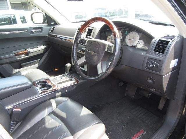 Ref:AUX-18404336 CHRYSLER CHRYSLER 300C 2010 - Image 7
