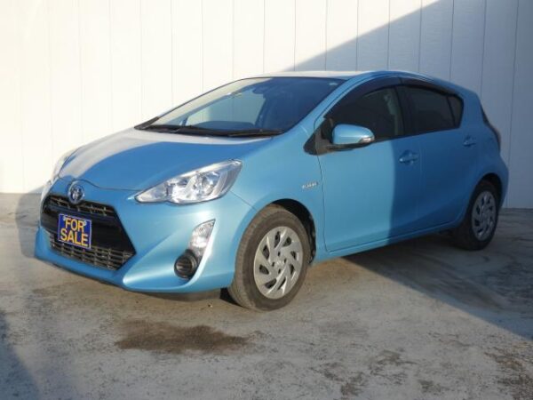 Ref:AUX-18404621 TOYOTA AQUA 2016 - Image 4