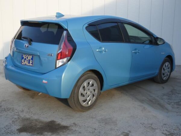 Ref:AUX-18404621 TOYOTA AQUA 2016 - Image 5
