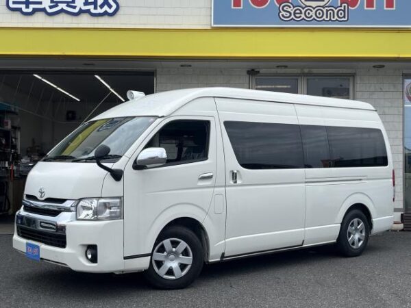 Ref:AUX-18408051 TOYOTA HIACE VAN 2020