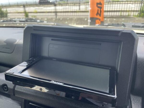 Ref:AUX-18408133 SUZUKI JIMNY 2018 - Image 13