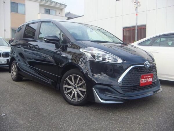Ref:AUX-18416103 TOYOTA SIENTA 2019