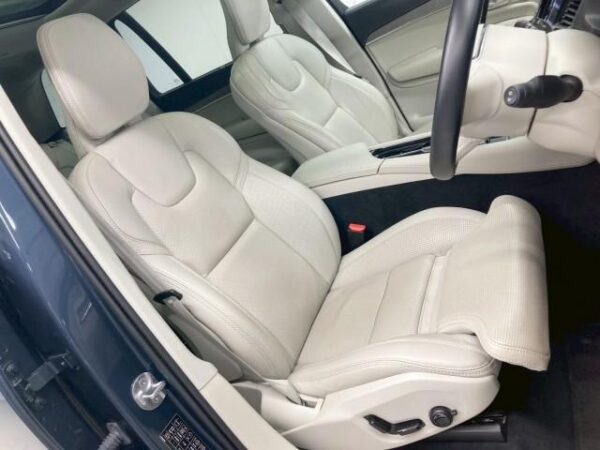Ref:AUX-18419429 VOLVO XC90 2022 - Image 6