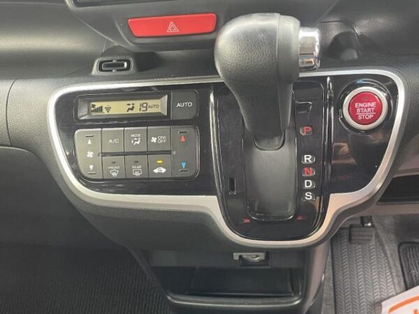 Ref:AUX-18423107 HONDA N-BOX CUSTOM 2015 - Image 13