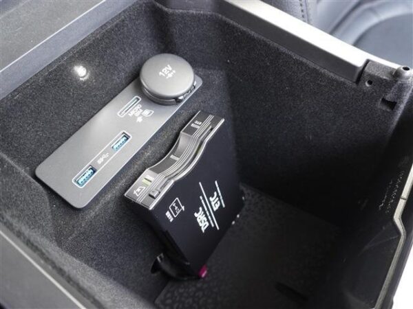 Ref:AUX-18434381 JAGUAR E-PACE 2018 - Image 15