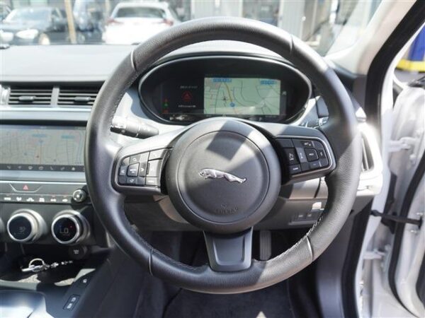 Ref:AUX-18434381 JAGUAR E-PACE 2018 - Image 5