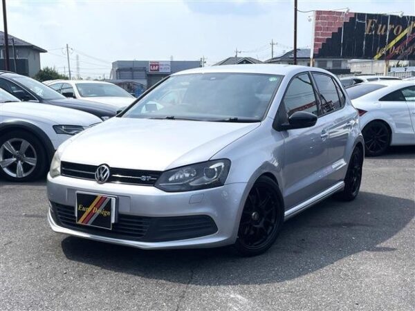 Ref:AUX-18444028 VOLKSWAGEN POLO 2013