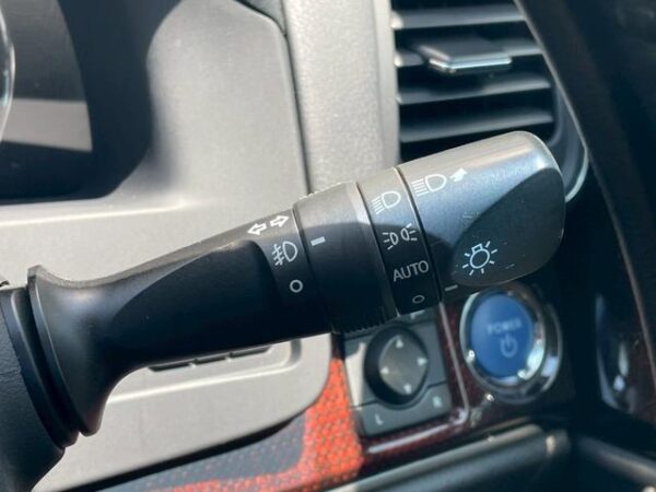 Ref:AUX-18447751 TOYOTA CROWN HYBRID 2016 - Image 17