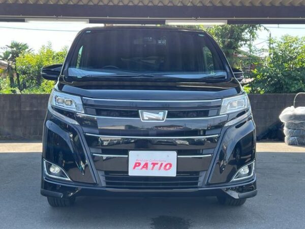 Ref:AUX-18458818 TOYOTA NOAH 2017 - Image 3