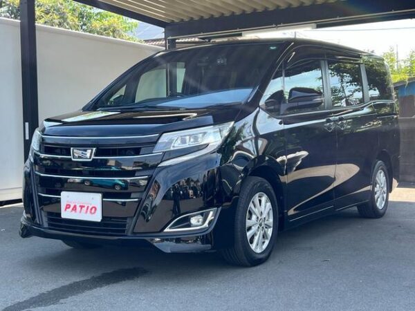 Ref:AUX-18458818 TOYOTA NOAH 2017 - Image 4