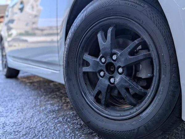 Ref:AUX-18459610 TOYOTA PRIUS 2015 - Image 20