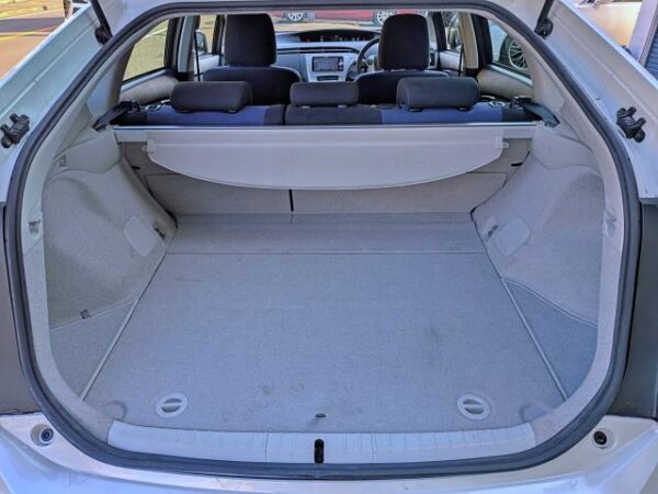 Ref:AUX-18459610 TOYOTA PRIUS 2015 - Image 5