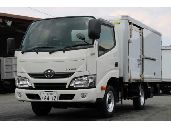 Ref:AUX-18462370 TOYOTA DYNA TRUCK 2017