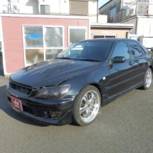1999 Toyota Altezza black gasoline used car Japan export