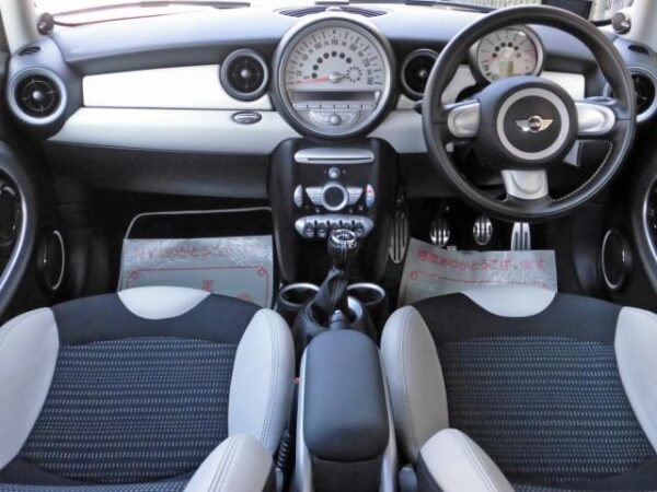 Ref:AUX-18478178 MINI MINI 2010 - Image 3