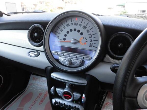 Ref:AUX-18478178 MINI MINI 2010 - Image 5