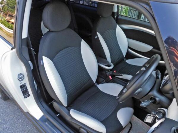 Ref:AUX-18478178 MINI MINI 2010 - Image 6
