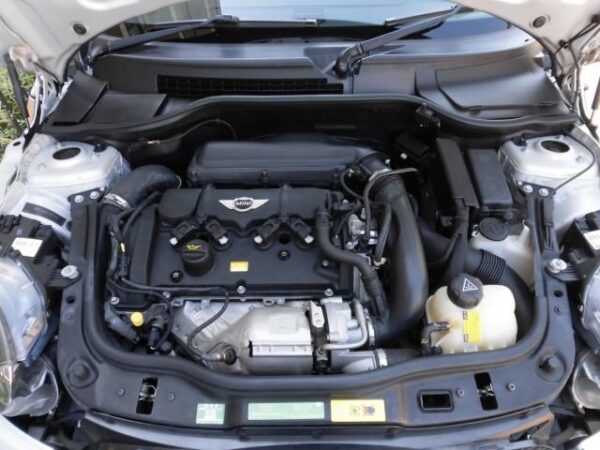 Ref:AUX-18478178 MINI MINI 2010 - Image 8