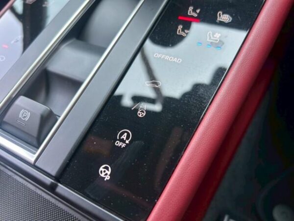 Ref:AUX-18481148 PORSCHE MACAN 2023 - Image 15