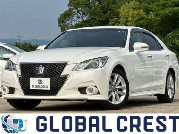 Ref:AUX-18481533 TOYOTA CROWN 2015