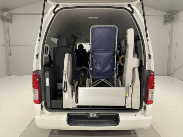 Ref:AUX-18484906 TOYOTA REGIUS ACE COMMUTER 2018 - Image 7