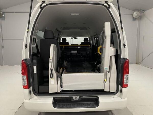 Ref:AUX-18484906 TOYOTA REGIUS ACE COMMUTER 2018 - Image 8