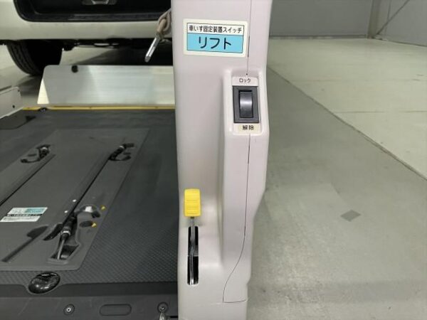 Ref:AUX-18484906 TOYOTA REGIUS ACE COMMUTER 2018 - Image 10