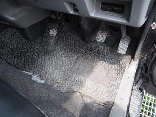 Ref:AUX-18488574 NISSAN NV350 CARAVAN VAN 2017 - Image 13