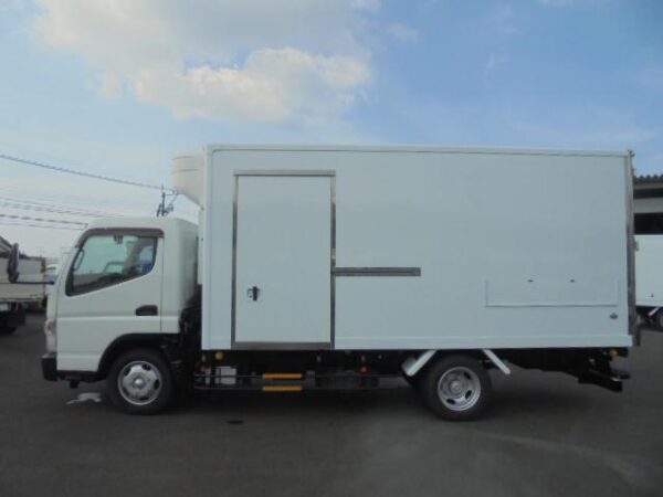 Ref:AUX-18492480 MITSUBISHI FUSO CANTER 2018 - Image 2
