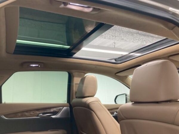 Ref:AUX-18495879 CADILLAC CADILLAC XT5 2023 - Image 2