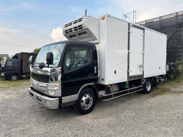 Ref:AUX-18496197 MITSUBISHI FUSO CANTER 2015