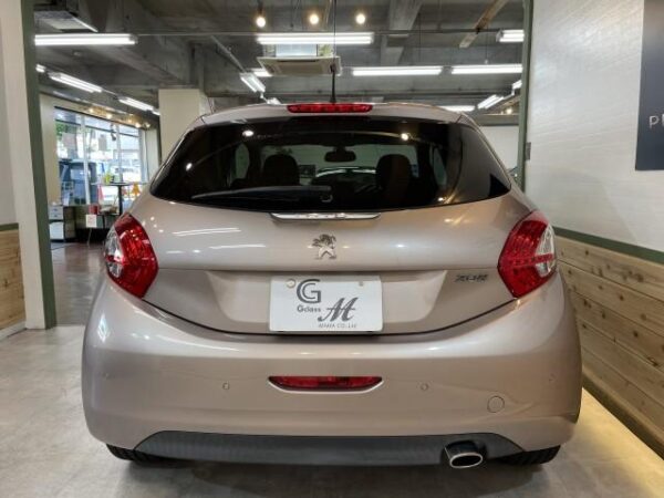 Ref:AUX-18496357 PEUGEOT 208 2015 - Image 2
