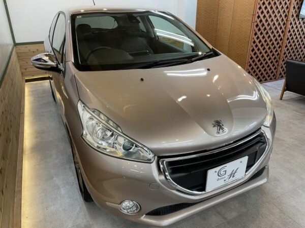 Ref:AUX-18496357 PEUGEOT 208 2015 - Image 12