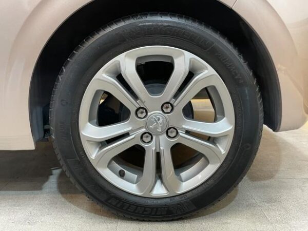 Ref:AUX-18496357 PEUGEOT 208 2015 - Image 20