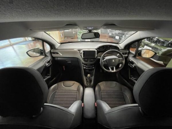 Ref:AUX-18496357 PEUGEOT 208 2015 - Image 3