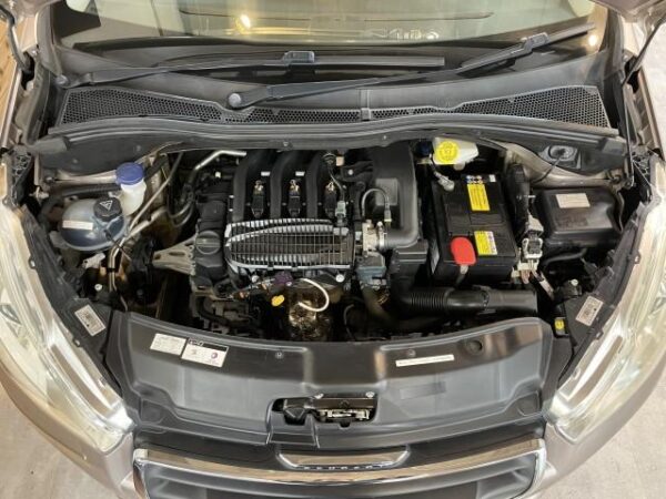 Ref:AUX-18496357 PEUGEOT 208 2015 - Image 8