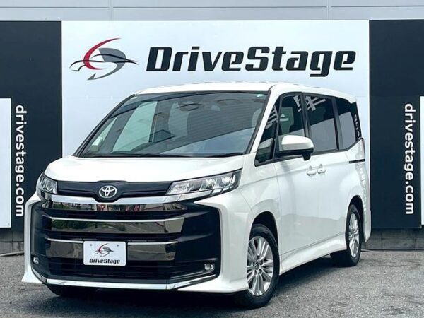 Ref:AUX-18506563 TOYOTA NOAH 2023