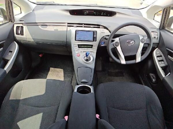 Ref:AUX-18507398 TOYOTA PRIUS 2012 - Image 3