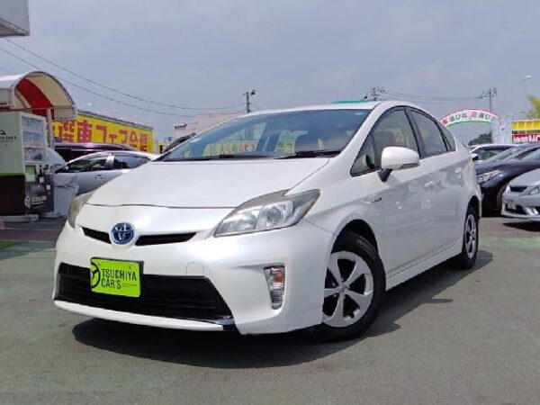 Ref:AUX-18507398 TOYOTA PRIUS 2012