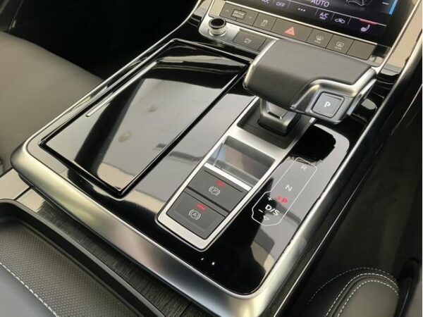 Ref:AUX-18507934 AUDI Q8 2024 - Image 10