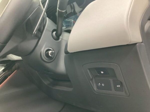 Ref:AUX-18510697 LAND ROVER RANGE ROVER VELAR 2024 - Image 13