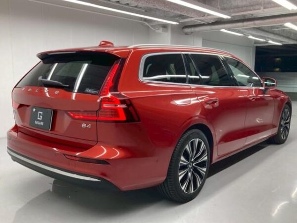 Ref:AUX-18510707 VOLVO V60 2023 - Image 7