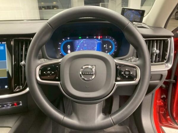 Ref:AUX-18510707 VOLVO V60 2023 - Image 10