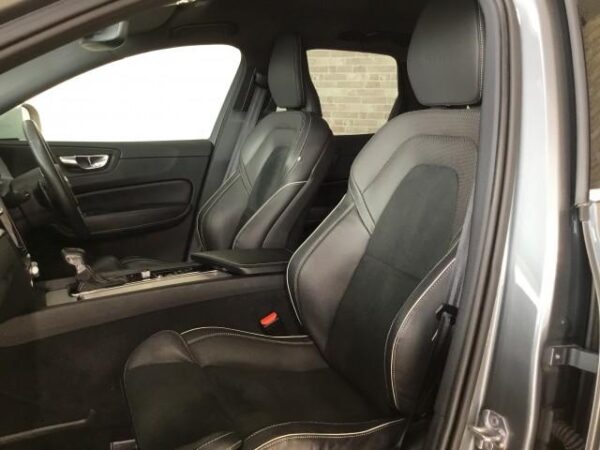 Ref:AUX-18510952 VOLVO XC60 2018 - Image 12