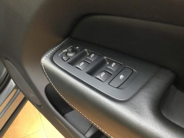 Ref:AUX-18510952 VOLVO XC60 2018 - Image 19