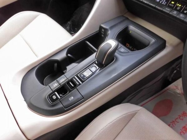 Ref:AUX-18511070 TOYOTA CROWN CROSSOVER 2023 - Image 16