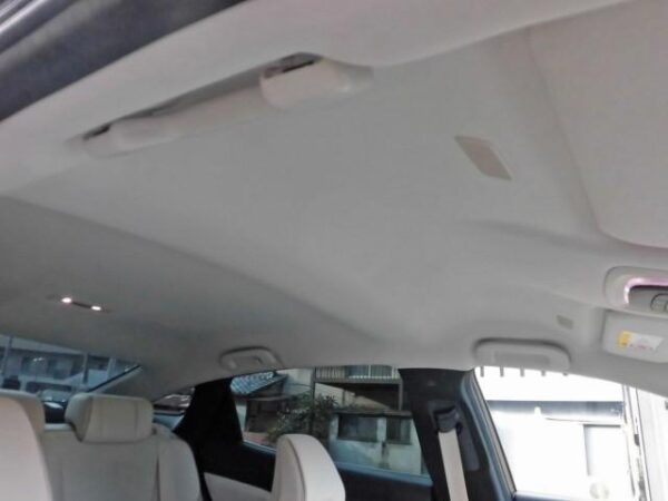 Ref:AUX-18511070 TOYOTA CROWN CROSSOVER 2023 - Image 17